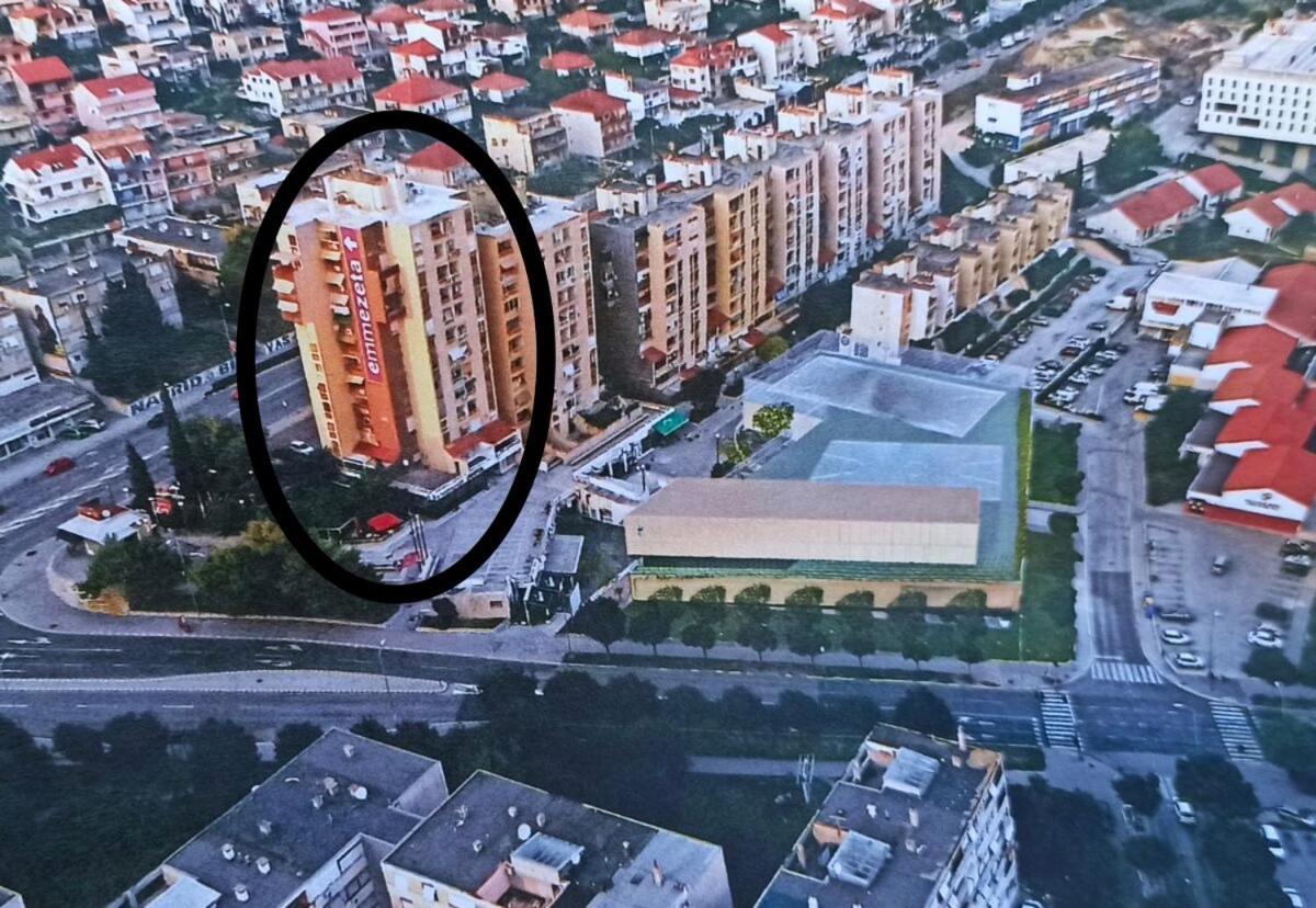 Apartment Niko - Self Check - In Split Exterior foto